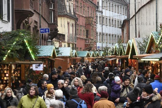 Wirtschaftsprfer untersuchen Freiburger Weihnachtsmarktbuden