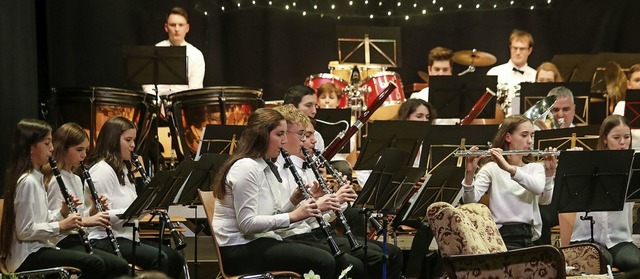 Das Jugendorchester der Stadtkapelle bernahm den ersten Part des Konzerts.   | Foto: Sandra Decoux-Kone