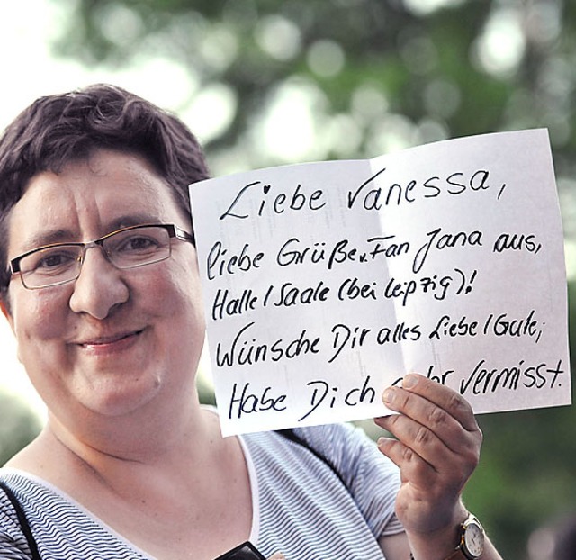 Schlagerfan Jana, gettet in Halle  | Foto: Hans-Peter Mller