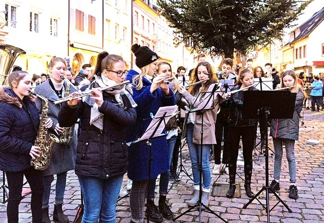 Zum Konzert des Jugendblasorchesters a...n wieder unzhlige Besucher gekommen.   | Foto: Gabriele Zahn