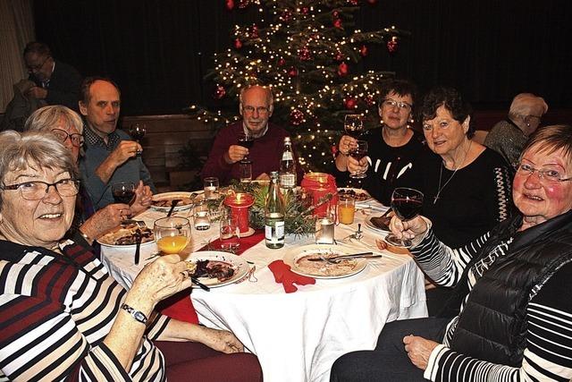 Gemeinsames Weihnachtsessen in Gundelfingen