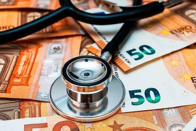 Geld haben die Krankenkassen trotz Defizit gengend