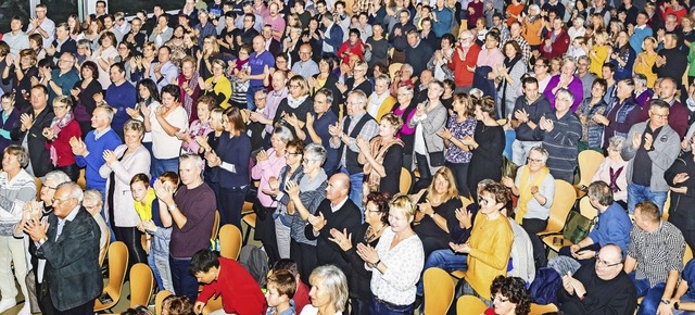 Sein letztes Jahreskonzert als Dirigen...eistungen des scheidenden Dirigenten.   | Foto: Wilfried Dieckmann