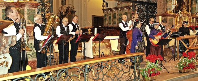 Im festlichen Rahmen der barocken Kirc...Schwarzwlder Stubenmusik in St. Peter  | Foto: Christian Ringwald