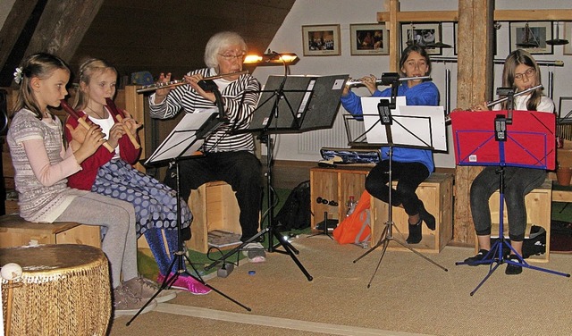 Sehr stimmungsvoll musizierten die Sch...Lohmhle beim Vorspiel in Riggenbach.   | Foto: Ulrike Spiegelhalter