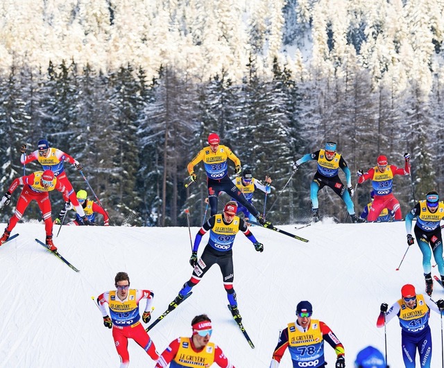 In Lenzerheide fighten die Skilanglufer um jeden Platz.   | Foto: Mathias Bergeld (dpa)