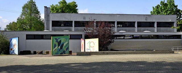 Die Schulturnhalle in Kndringen soll ...ntschied sich fr die  teurere Lsung.  | Foto: Markus Zimmermann