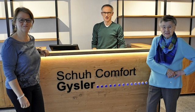 Im neu gestalteten Geschft (von links...r, Armin Gysler und  Elisabeth Gysler   | Foto: Rainer Ruther