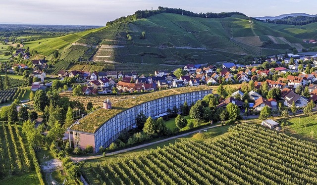 Der ehemalige Klinikbau wirkte immer e...ressemitteilung harmonischer wirken.    | Foto: Pano-Hotel durbach