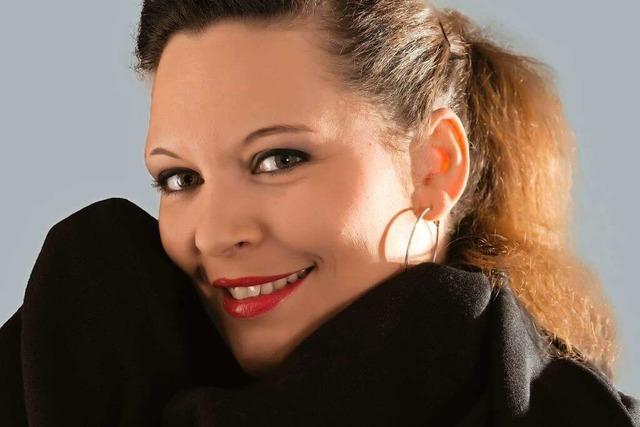 Die Schlagersngerin Sabrina Hog aus Ringsheim brachte 2019 ihr erstes Album raus