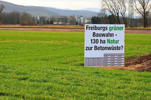 In Freiburg fehlt es an allen Ecken un... nur ein Tropfen auf den heien Stein.  | Foto: Ingo Schneider