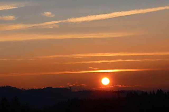 Sonnenaufgang ber dem Fricktal zum Jahresausklang  2019.  | Foto: Helmut Kohler