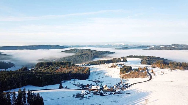 Anfang November kleidete  der erste Sc...nd sorgte fr einen schnen Ausblick.   | Foto: Rainer Vogelbacher