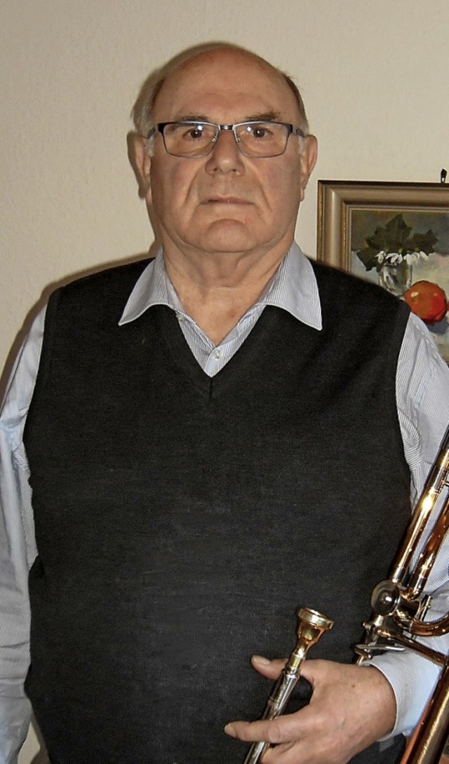 Waldemar Both gibt seit 60 Jahren beim...bach im Blserensemble mit den Ton an.  | Foto: Ernst Brugger