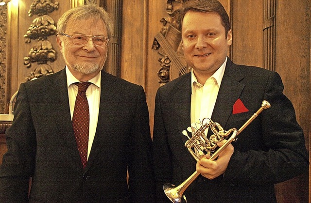 Organist Bernhard Marx und Trompeter A...inem facettenreichen Neujahrskonzert.   | Foto: Karin Stckl-Steinebrunner