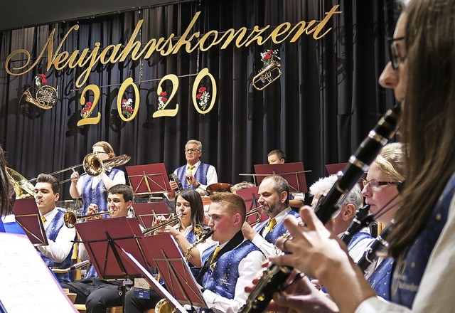 Buchenbachs Musikverein  bei seinem Neujahrskonzert.   | Foto: Uli Fhre