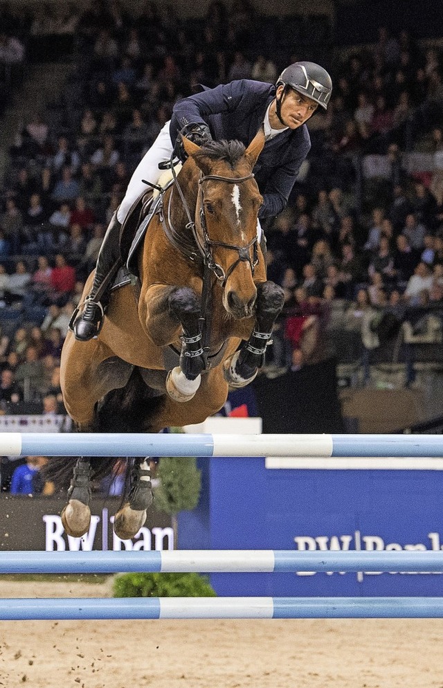 Ist fr das Hallenreitturnier  in Base...psieger Steve Guerdat aus der Schweiz   | Foto: Sebastian Gollnow