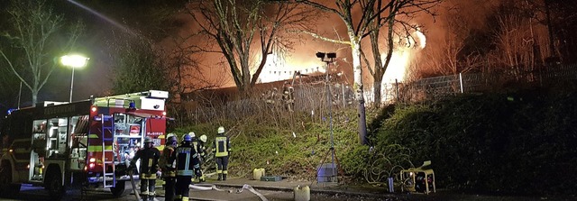 Der Kindergarten Seeboden in Wehr stand in der Nacht zum Dienstag in Flammen.  | Foto: kamera24