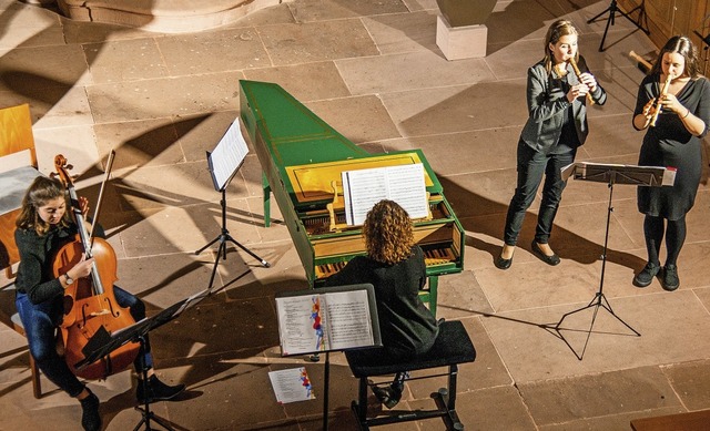 Das Orchester entfhrte mit seinem Spiel die Zuhrer in die Barockzeit.   | Foto: Olaf Michel