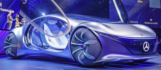 Das Auto der Zukunft, wie Daimler es s...auf der Technikmesse CES in Las Vegas.  | Foto: Andrej Sokolow (dpa)