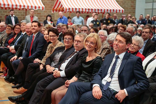 Bruno und Lioba Metz (von rechts) beim Neujahrsempfang.  | Foto: Sandra Decoux-Kone