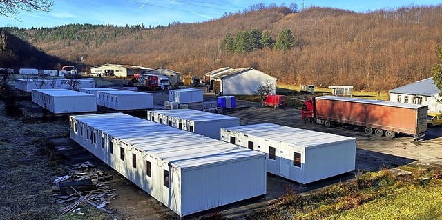 Bis Ende Januar soll das Camp in Blazu...z fr bis zu 1500 Flchtlingen bieten.  | Foto: THW