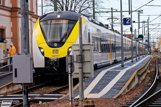 Die Breisgau-S-Bahn soll auch beim neu...die Anschlsse in Gottenheim schaffen.  | Foto: Martin Wendel