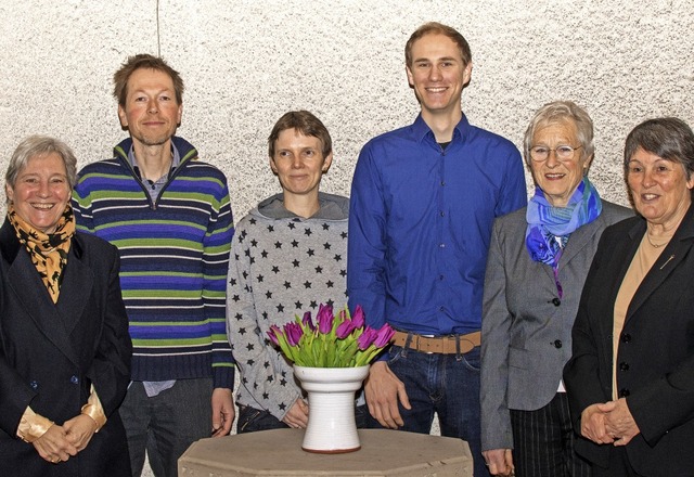 Der neue Kirchengemeinderat: Ulrike Be...rheiden und Ursula Wlker (von links).  | Foto: Helmut Rothermel