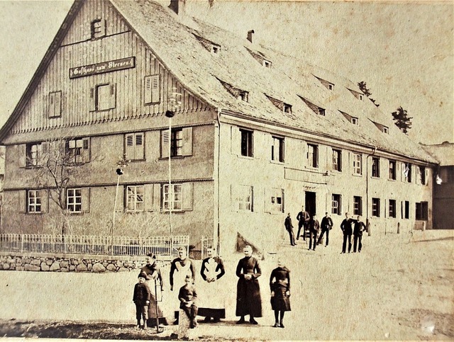 Das Gasthaus Sternen in Schluchsee um ...ter angebaute Speisesaal zu erkennen.   | Foto: Archiv Zapf