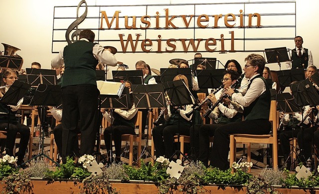 Ein buntes Puzzle aus Musik bot der Weisweiler Musikverein beim Jahreskonzert.  | Foto: Christiane Franz