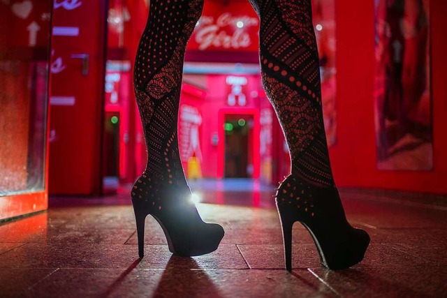 Wer  nur gelegentlich der Prostitution...ht, lsst sich oft nicht registrieren.  | Foto: Andreas Arnold (dpa)