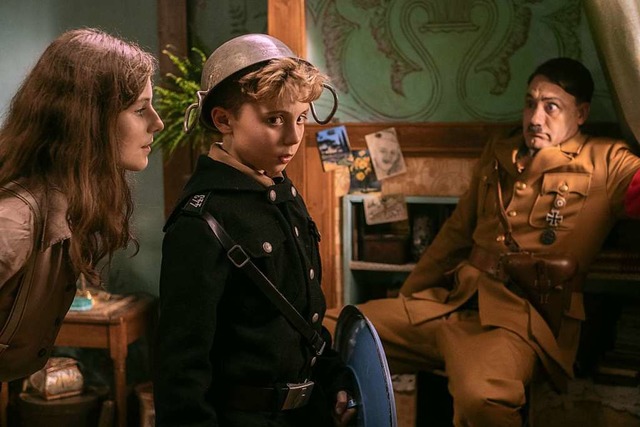 Herz oder Hrigkeit? Jojo (Roman Griff...n MacKenzie) und Adolf (Taika Waititi)  | Foto: FOX SEARCHLIGHT PICTURES