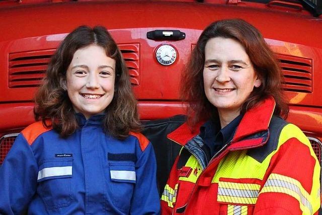 Mutter und Tochter sind bei der Herbolzheimer Feuerwehr