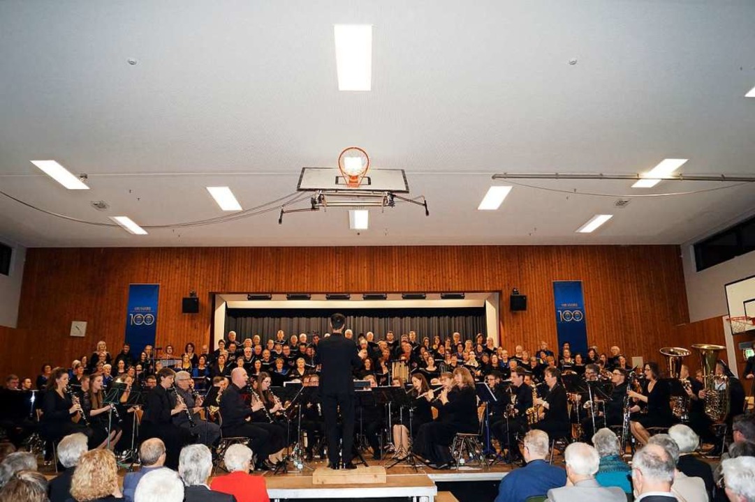 170 Musiker und Sänger schufen ein hinreißendes Konzerterlebnis  | Foto: Silke Hartenstein