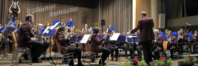 Der Musikverein Kiechlinsbergen begeis...Spth am Samstag in der Weinberghalle.  | Foto: Roland Vitt