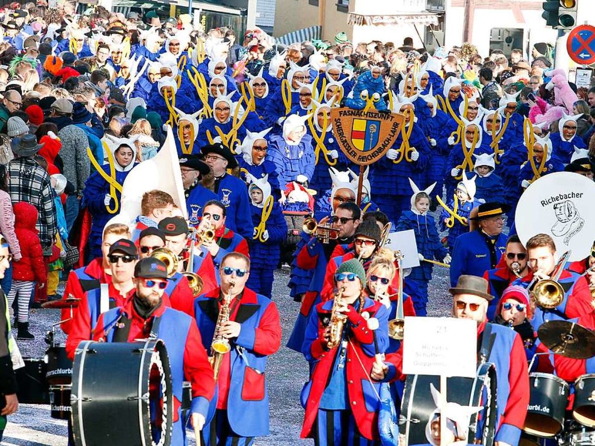 Der Fasentumzug am Sonntag Der Fasentumzug am Sonntag
