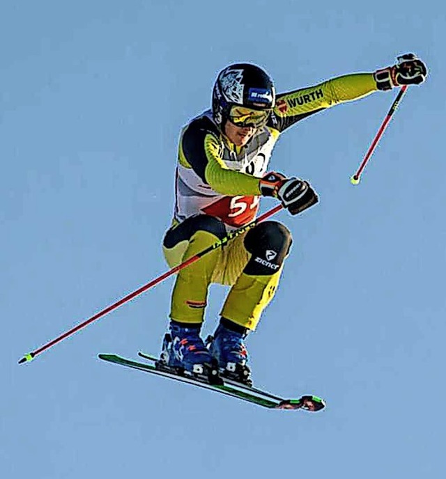 Hoch hinaus: Skicrosser Tobias Baur von der SZ Bernau     | Foto: privat