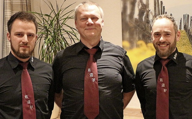 Ehrung beim RAV: von links Vorsitzende...perle, Rolf Kublin und Norman Mner.   | Foto: Helmut Hassler