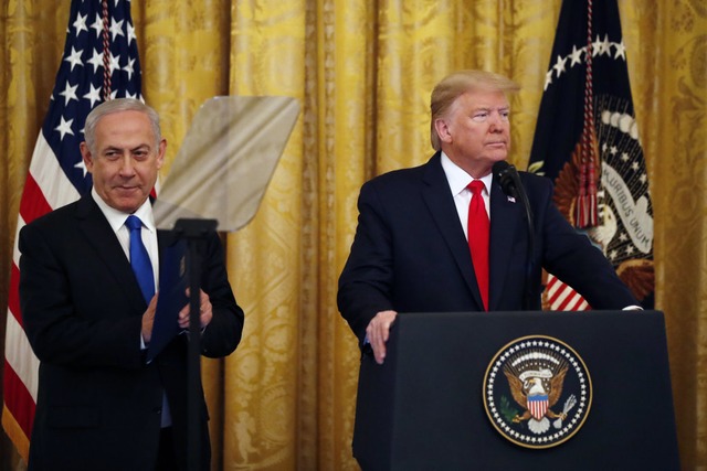 Benjamin Netanjahu und Donald Trump (rechts)  | Foto: Alex Brandon (dpa)