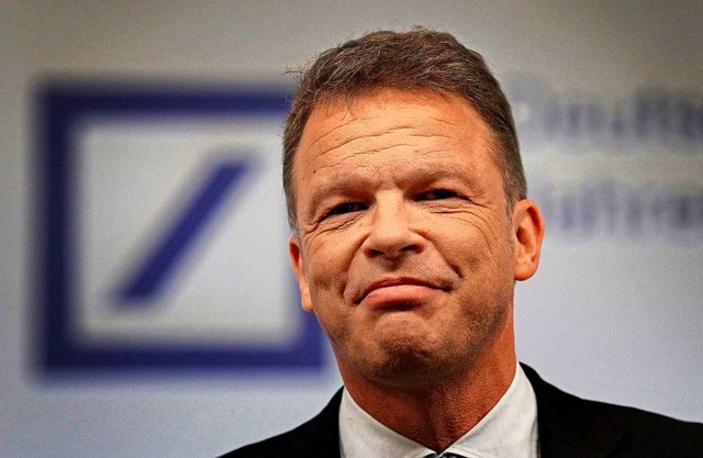 Christian Sewing ist CEO der Deutschen Bank.  | Foto: DANIEL ROLAND (AFP)