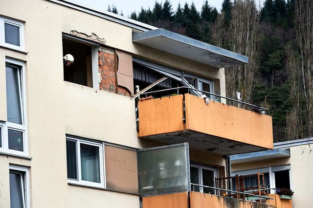 Im dritten Stock eines Wohnhauses in E...hen Freitagmorgen zu einer Explosion.  | Foto: Thomas Kunz