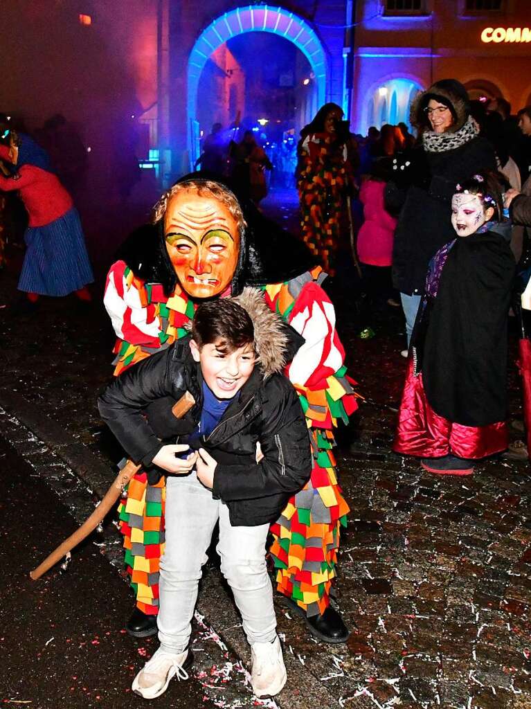 Narren und Besucher hatten beim Umzug durch die Innenstadt ihren Spa.