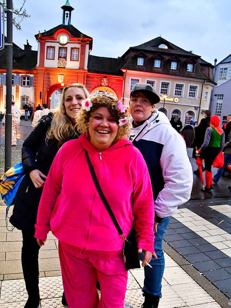 Narren und Besucher hatten beim Umzug durch die Innenstadt ihren Spa.