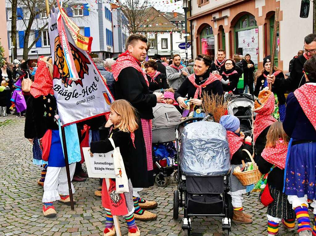 Narren und Besucher hatten beim Umzug durch die Innenstadt ihren Spa.