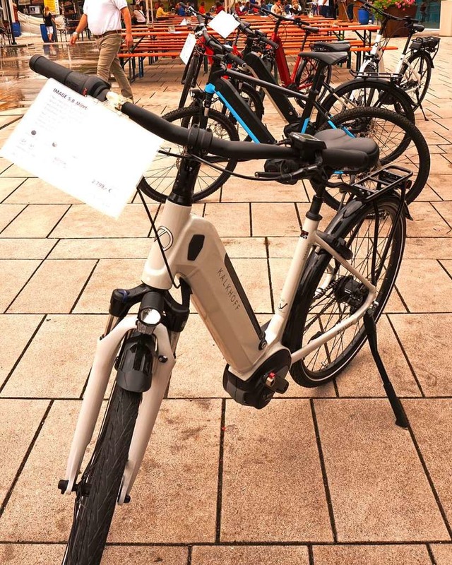 Fahrradfahren ist gesund &#8211; fr d...arbeitern  ein Leasingrad ermglichen.  | Foto: Julius Wilhelm Steckmeister