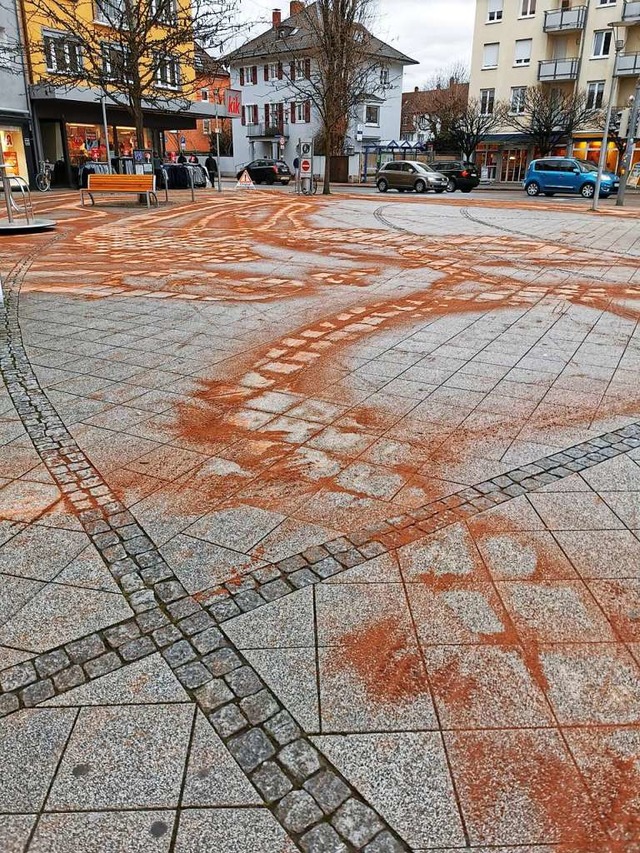 Die lspuren auf den Innenstadt-Pltze...ut. Hier ein Bild vom  Friedrichplatz.  | Foto: Thomas Erlitz