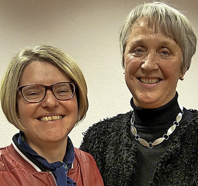 Ulrike Hug (links) und Gerda Stankovic...m des Kirchenchors Christknig Titisee  | Foto: Monika Hofmeier