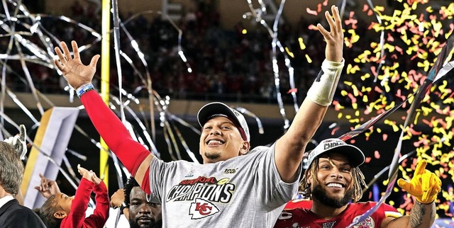 Super-Bowl-Champion Patrick Mahomes ge... einfach unglaublich&#8220;, sagt er.   | Foto: David J. Phillip (dpa)