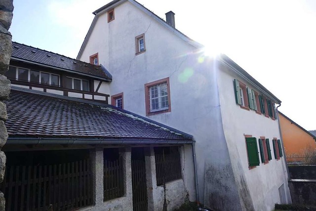 Das Pfarrhaus in Dillendorf ist verkauft.  | Foto: Stefan Limberger-Andris