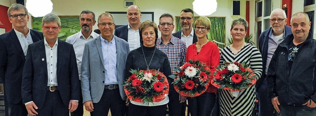 Die Firma Zehnder hat langjhrige Mitarbeiter ausgezeichnet.   | Foto: Endrik Baublies/Zehnder